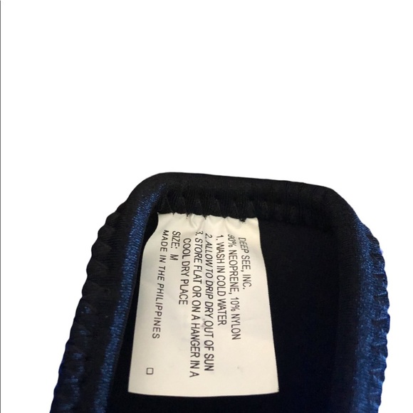 Deep See Long Sleeve Asymmetrical Zip Shorts Wet Suit Adult Medium - Picture 4 of 11